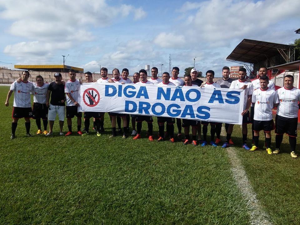 Campeonato Municipal de Futebol levanta bandeira contra as drogas e a favor da vida