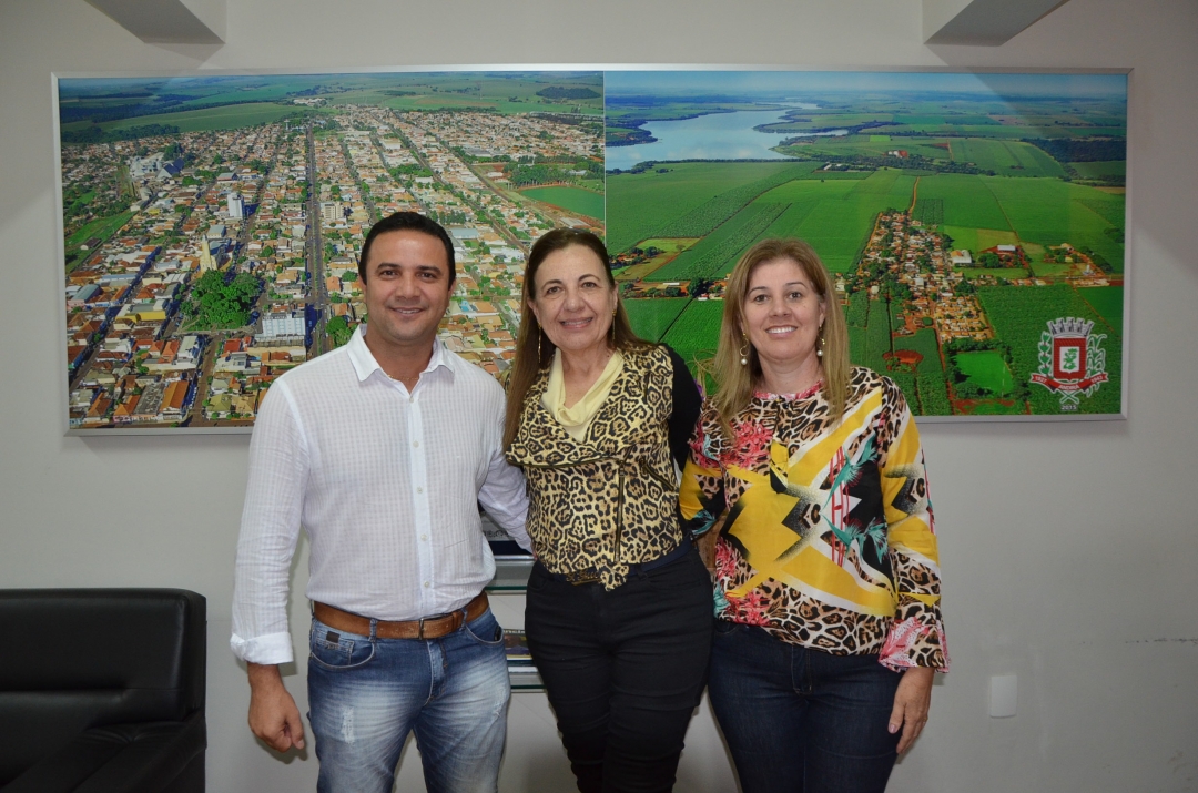 Secretário de Indústria e Comércio de Bandeirantes conhece experiências de Andirá na área de desenvolvimento econômico