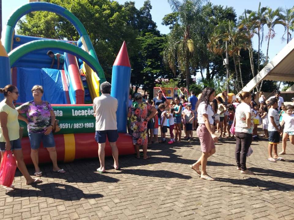 Rua de Lazer leva alegria e atividades lúdicas às crianças dos bairros de Andirá
