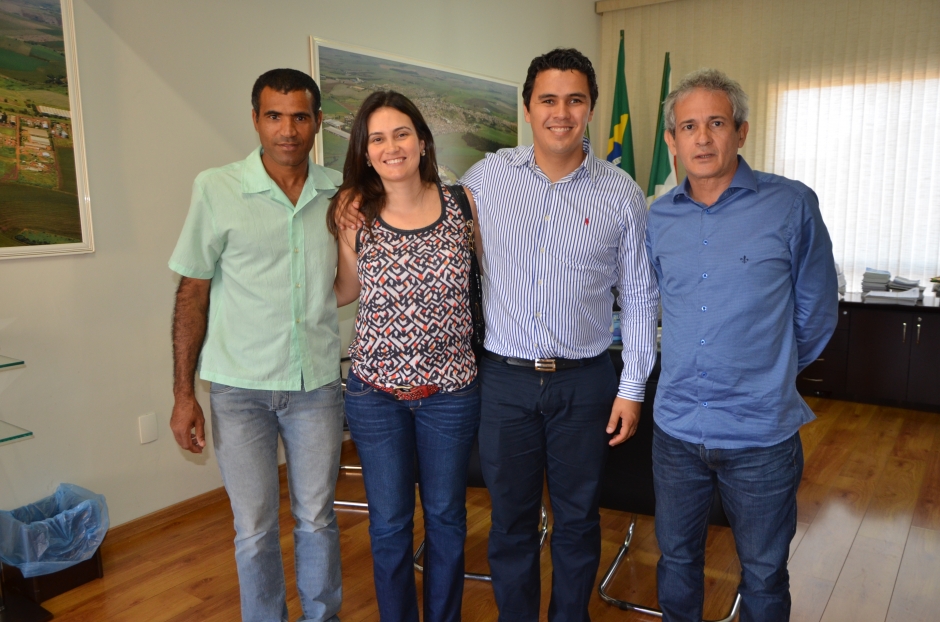 Deputado Diego Garcia visita o Prefeito Xavier e firma mais apoio ao município