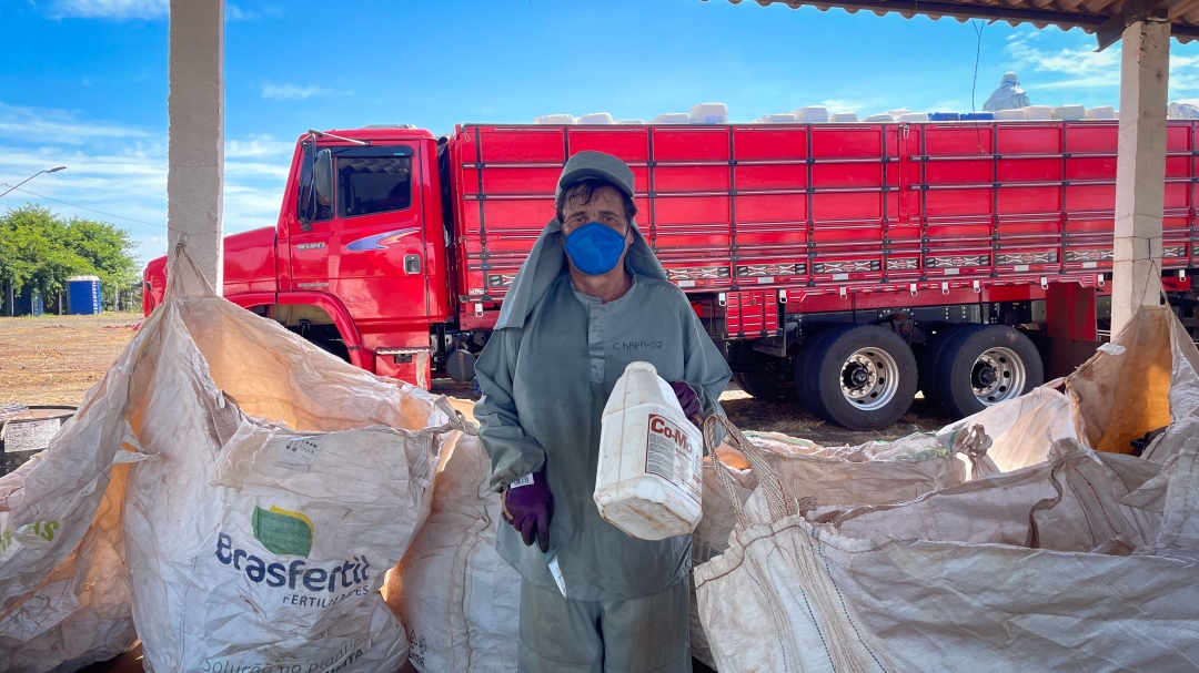 Andirá realizou ação de recebimento de embalagens vazias de agrotóxicos com apoio de diversas instituições