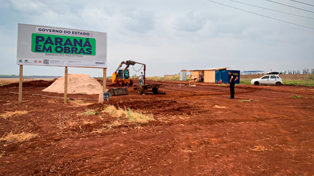 Andirá inicia importante obra para o desenvolvimento econômico: construção de galpão industrial