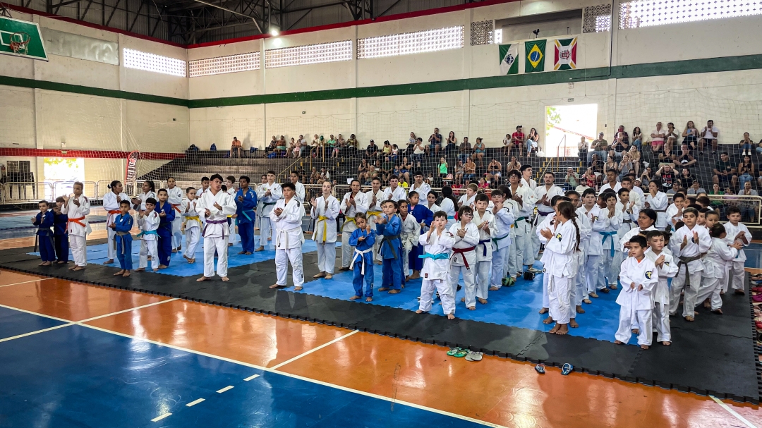 1º Festival de Judô de Andirá reúne 120 atletas e promove integração esportiva e social!