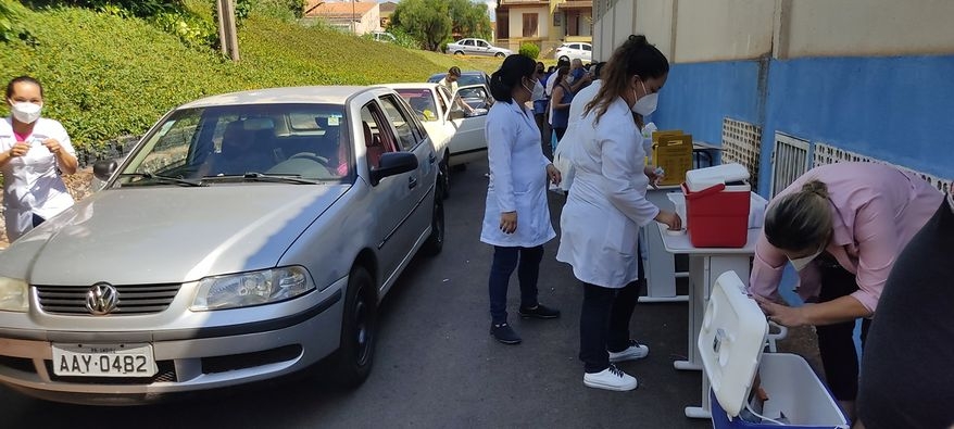 Vacinação a todo vápor em Andirá